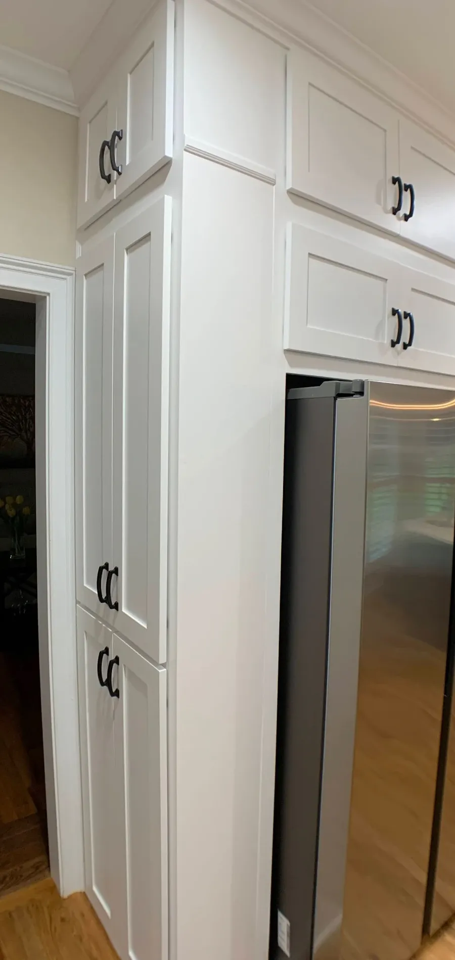 Full-height kitchen storage